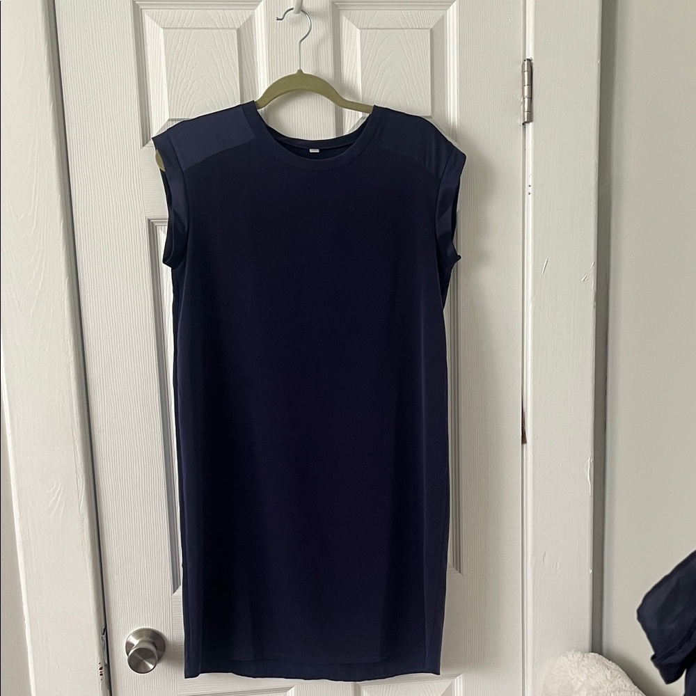 Chic Navy Blue Sleeveless Mini Dress